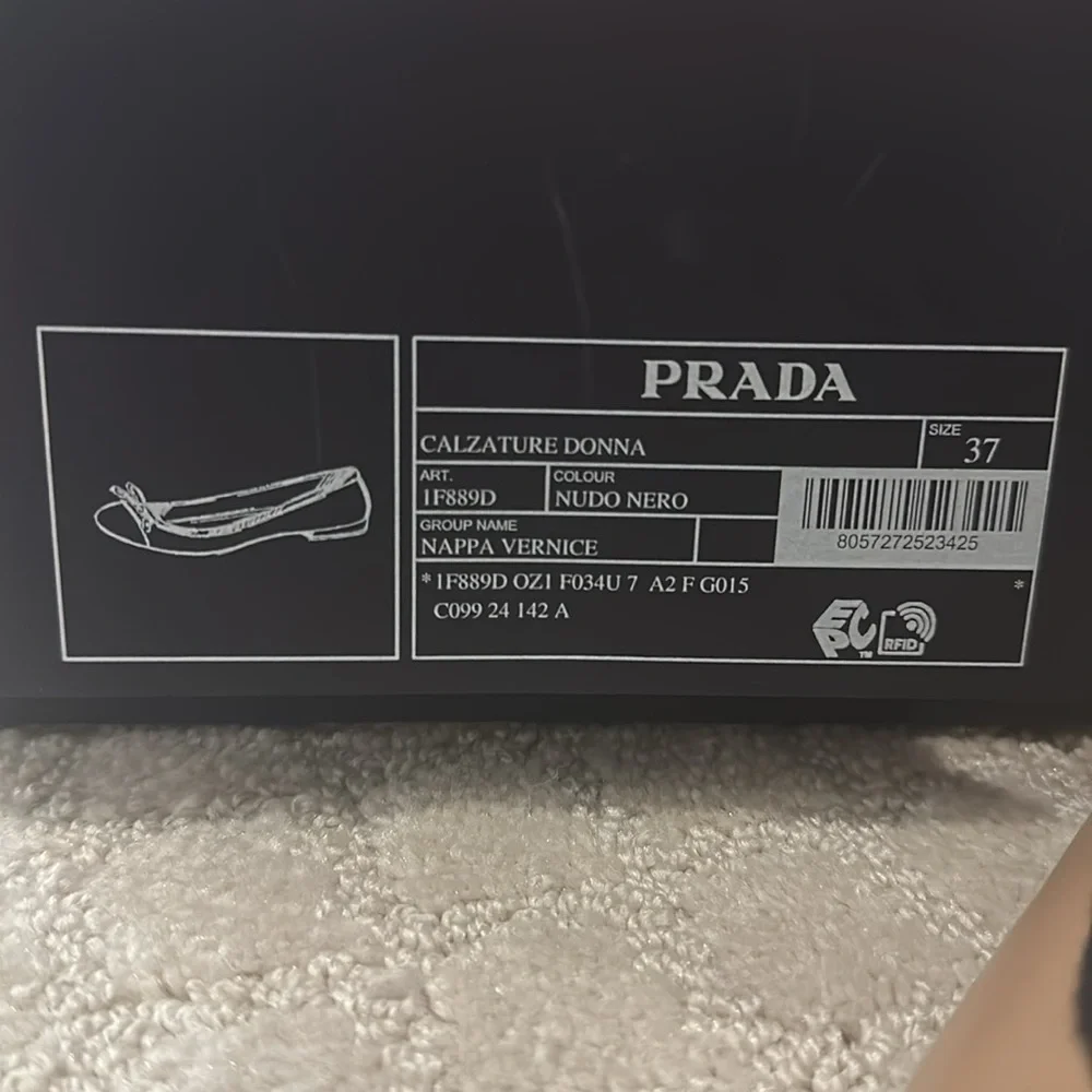 NEW Prada Nappa Vernice Cap Toe Logo Bow Ballerina Flats 37 US 7 - Nude Black - Picture 4 of 4